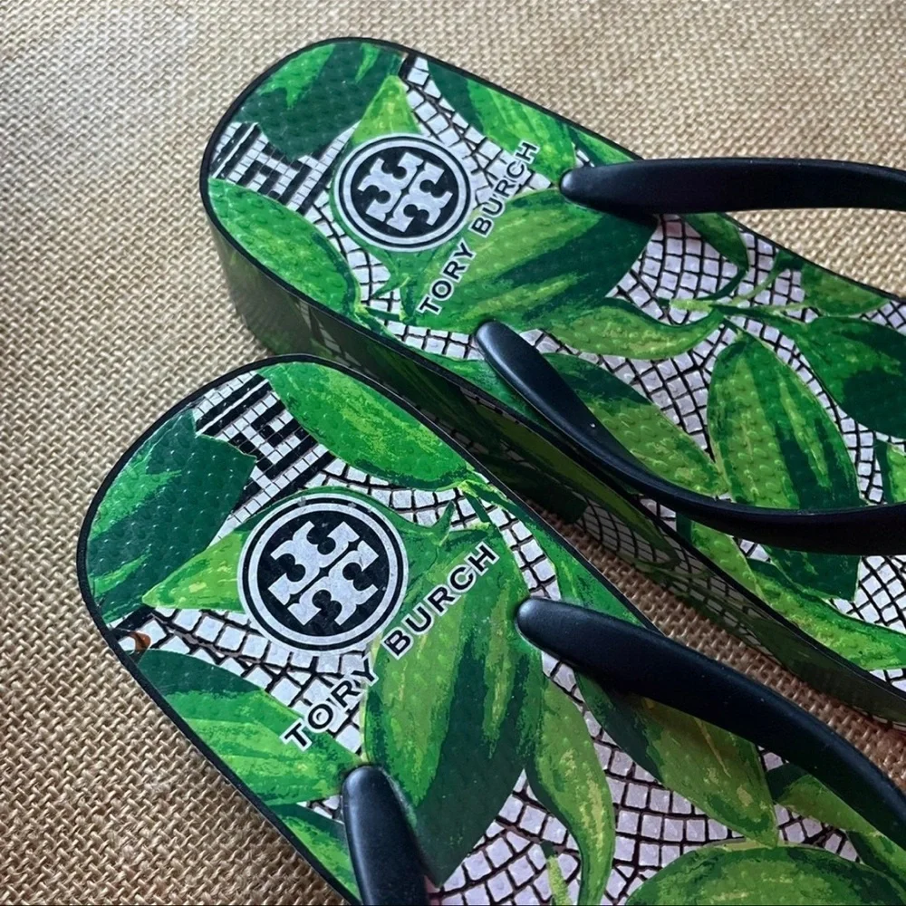 Tory Burch Flip flops Size 7 - Picture 4 of 6